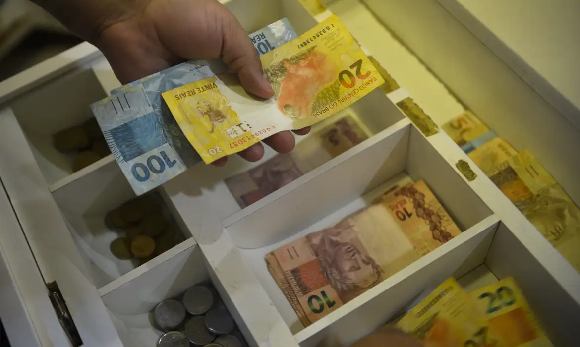 Meios de pagamento agosto
